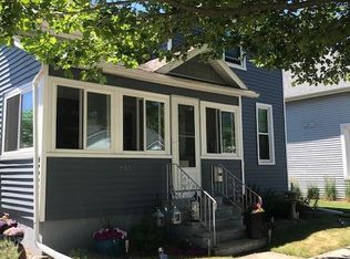 532 Jackson Ave, Grand Haven, MI 49417