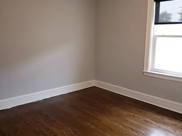 3318 N Leclaire Ave #3S — Photo 2