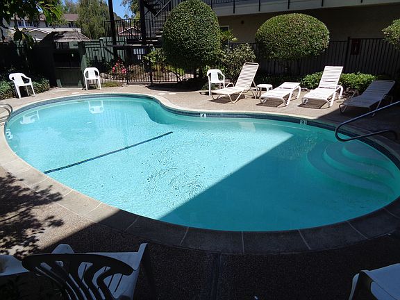 Swimming Pool at Park Place