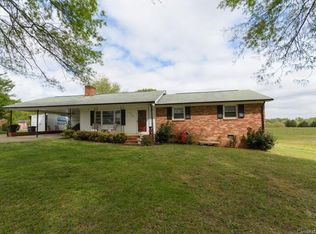 1330 Davis Rd, Lincolnton, NC 28092