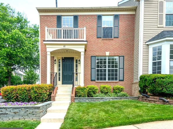 11 Cottage Field Ct, Germantown, MD 20874