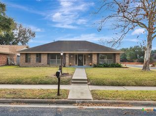 101 Kemble St, Victoria, TX 77904