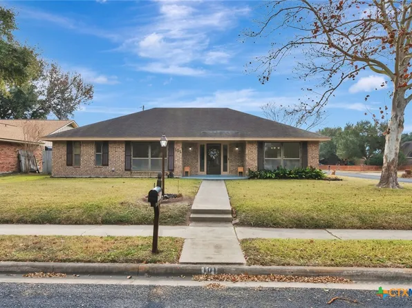 101 Kemble St, Victoria, TX 77904