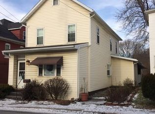 116 Pennsylvania Ave, Cresson, PA 16630