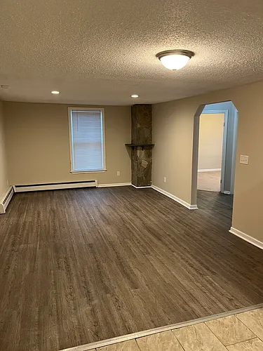 19 Hawkins St #3 Photo 1
