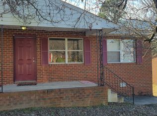 329 Branders Bridge Rd, Colonial Heights, VA 23834