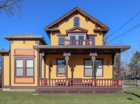 221 Auburn St #221, Auburndale, MA 02466