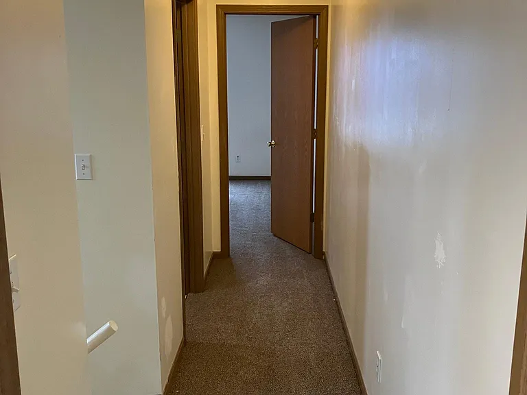 201 Truman St — Photo 10