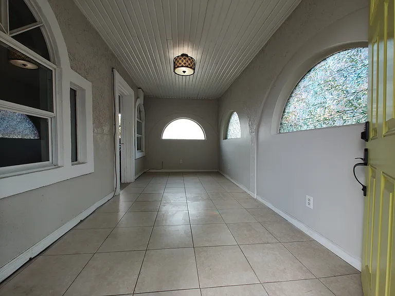 2138 Tilden St — Photo 3