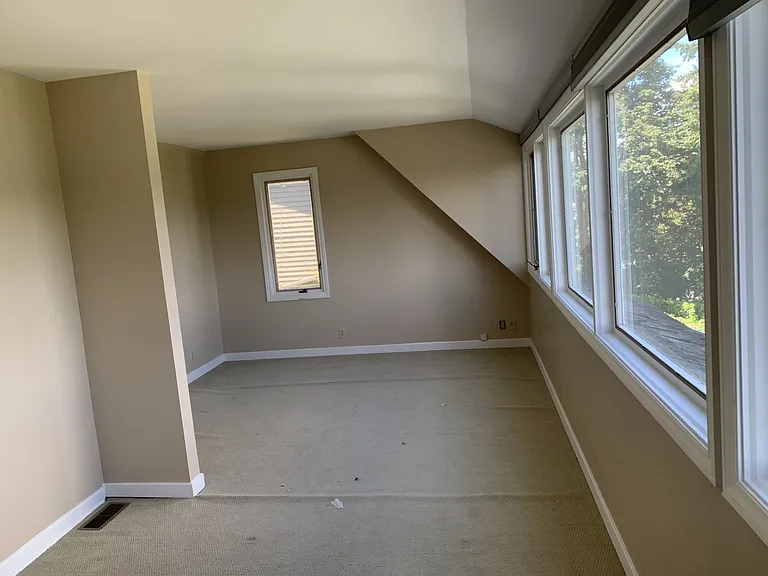 11046 Exeter Ave NE #1 — Photo 9