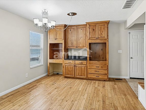 5th image of 2907 E Ruby Valley Dr