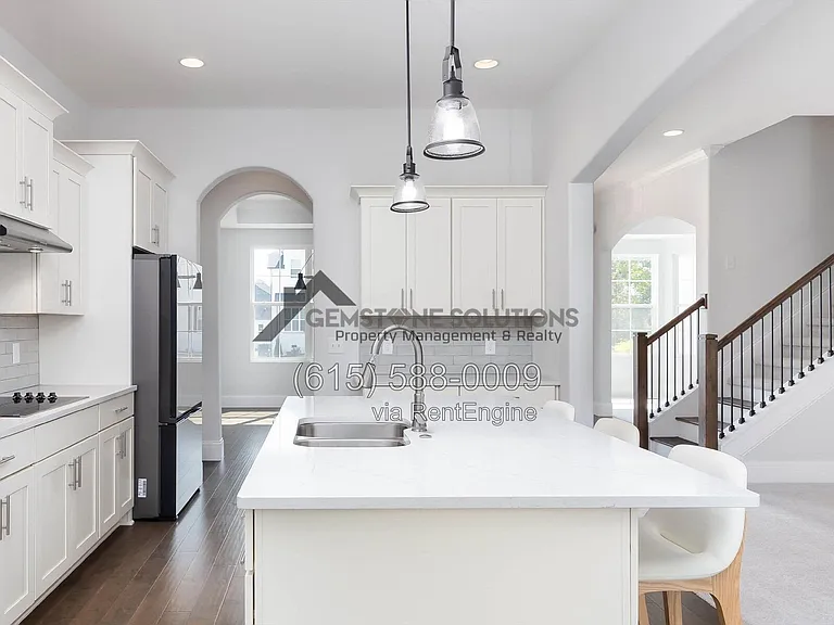 631 Silva Ln — Photo 27