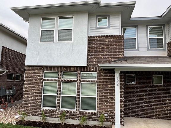 2nd image of 605 W South St #35-352