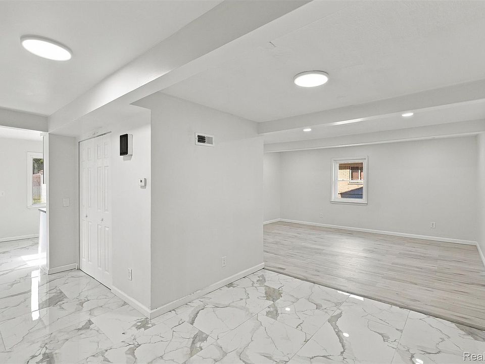 19578 Opal St, photo 5