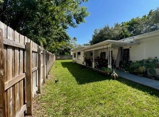 920 SE 12th Ct, Fort Lauderdale, FL 33316