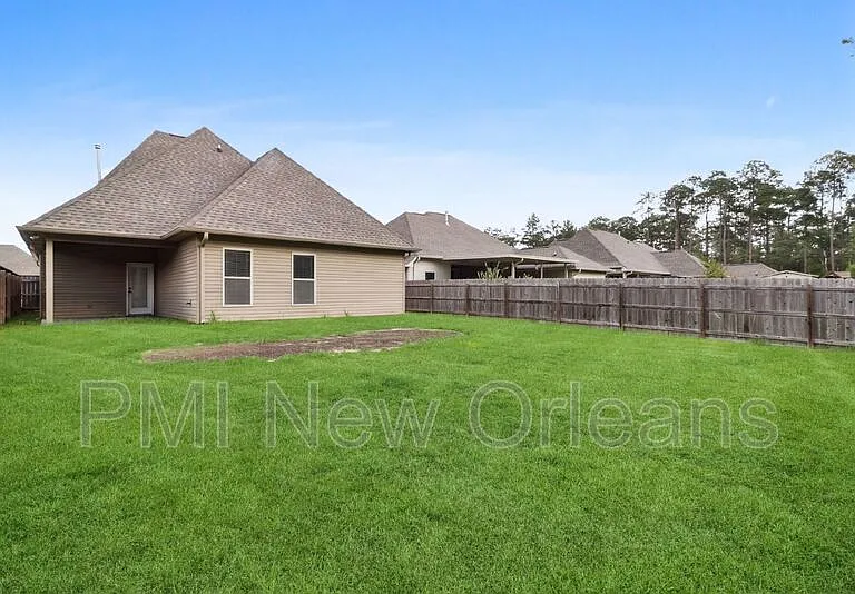 2213 Darlene Dr — Photo 15
