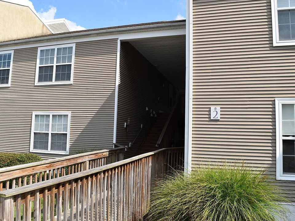 1st image of 857 Malabu Dr APT 2201