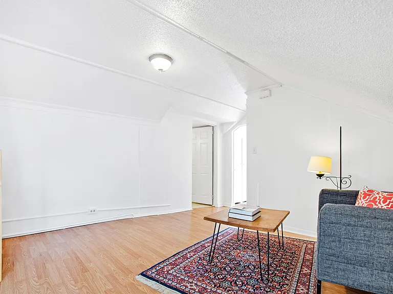 2308 Gin St #C — Photo 7
