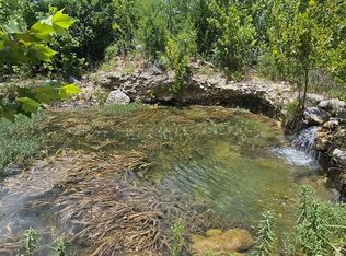 97 Browns Dr E, Kerrville, TX 78028