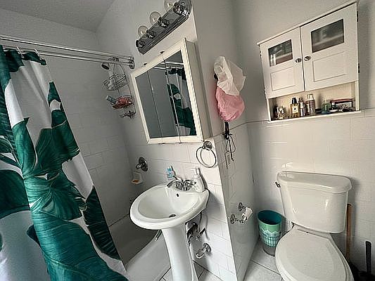 3rd image of 1366 York Ave APT 5B