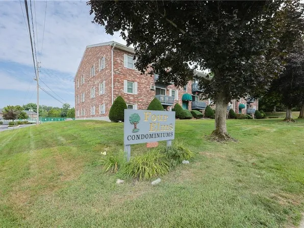 200 Manville Hill Rd Unit B27, Cumberland, RI 02864