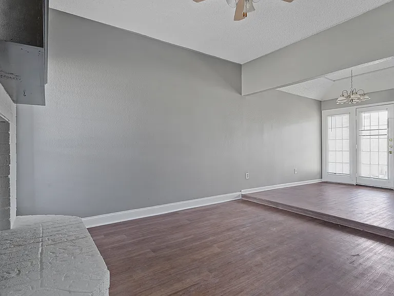 804 Custer St #1 — Photo 2