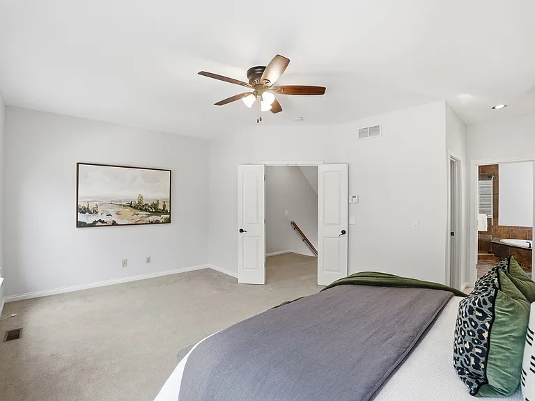 525 Boal St — Photo 26