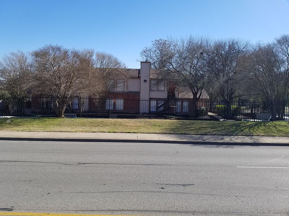 1st image of 7107 E Highway 290 Ste C