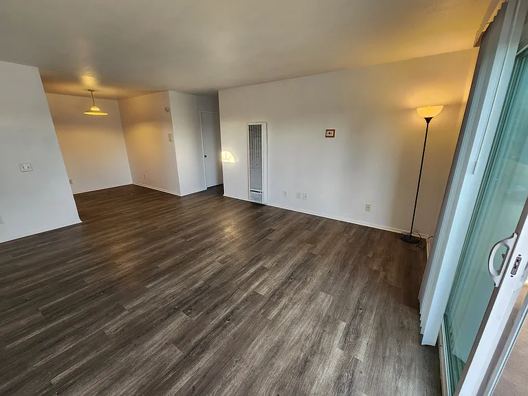 710 Magnolia Ave #4 — Photo 9