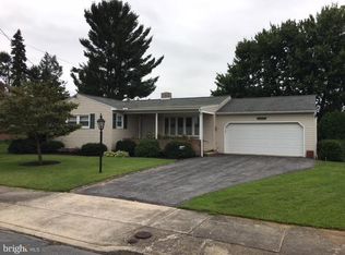 520 Bender Ave, Chambersburg, PA