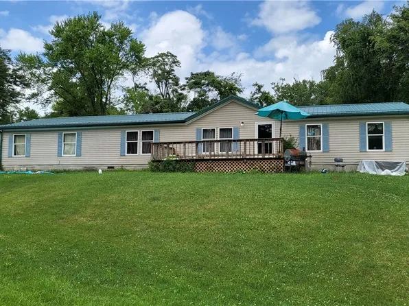 317 N Muskingum St, Cadiz, OH 43907