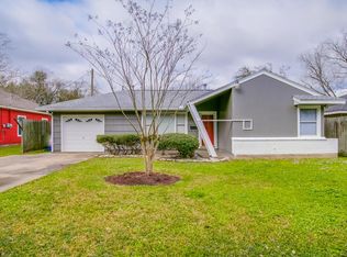 1114 Prune St, La Marque, TX 77568