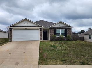 2412 Kenneth Dr, Benton, AR 72015