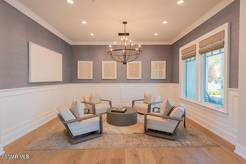 4 bed, 4.5 bath, 5217 sqft, $31,000 — Photo 4