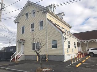 191 Nashua St APT 3, Providence, RI 02904