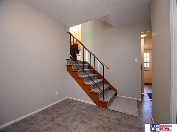 4th image of 901 N 81st St
