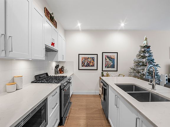 5th image of 16433 19th Ave #59