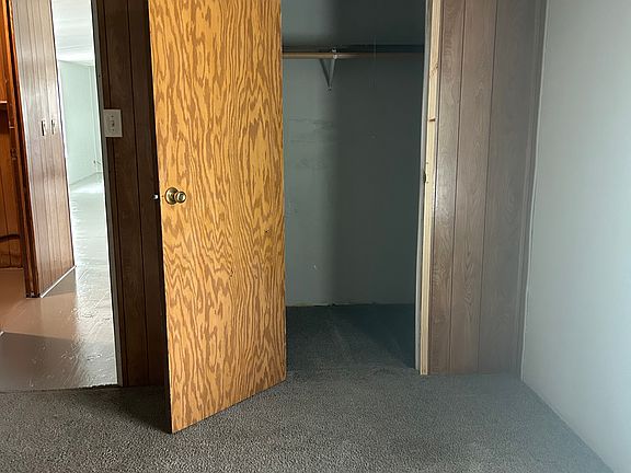 3rd image of 4720 Baker Rd Suite C