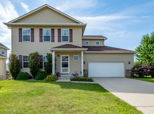 504 SE 12th St, Grimes, IA 50111