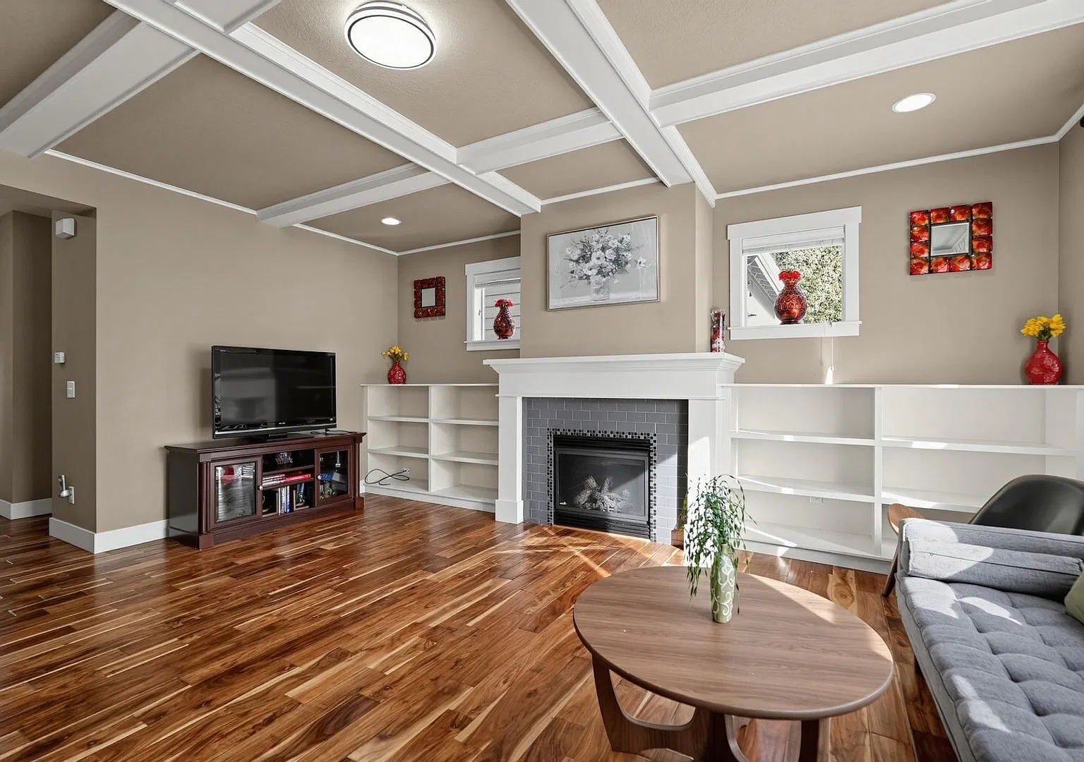 3BR Furnished Vintage home for rent! — Photo 4