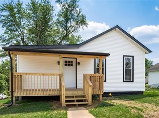 1332 Playford Ave, Zanesville, OH 43701