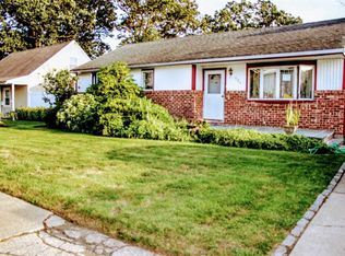 626 Eagle Ave #W, West Hempstead, NY 11552