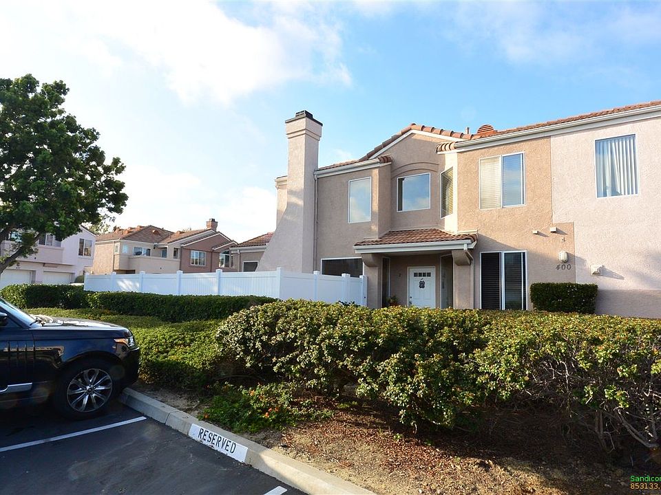 1st image of 400 Sanibelle Cir Unit 2