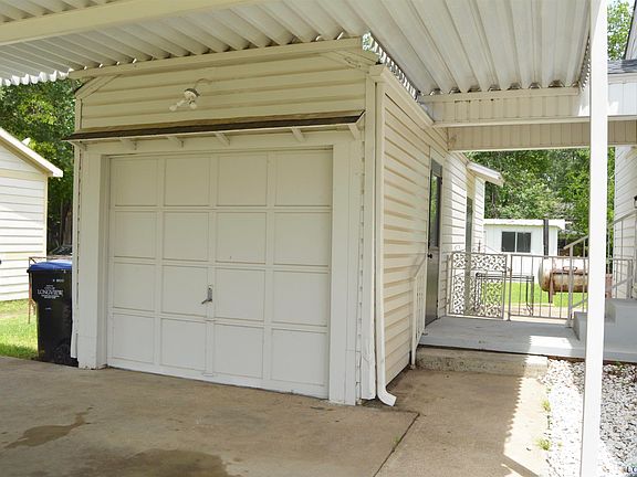 5th image of 105 W Highland Ave