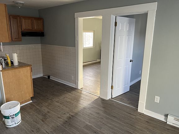 3rd image of 617 Glenwood Ave #11507241