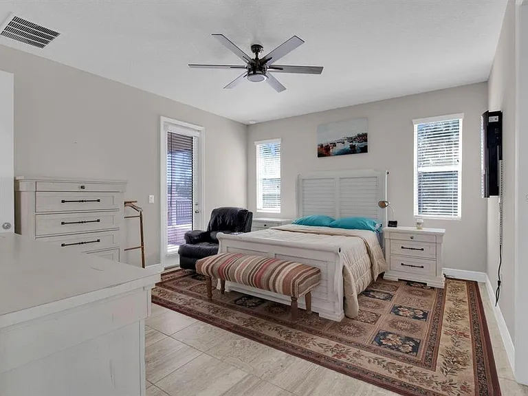 2487 Empress Dr — Photo 14