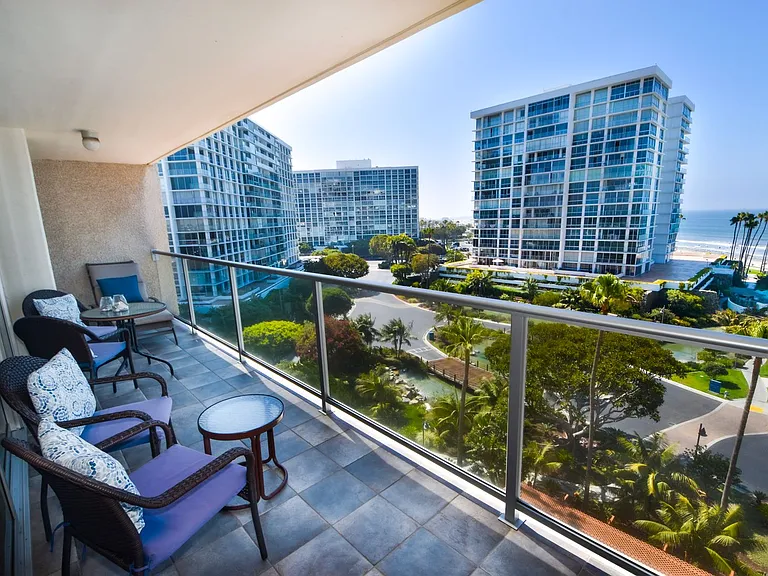 1750 Avenida Del Mundo #608 — Photo 7