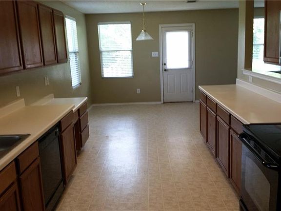 2nd image of 5212 Cedar Mountain Dr