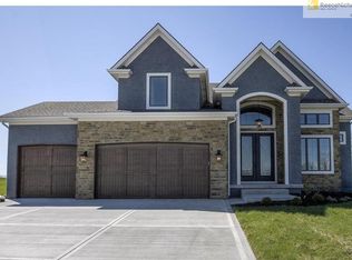 10405 N Brooklyn Ave, Kansas City, MO 64155