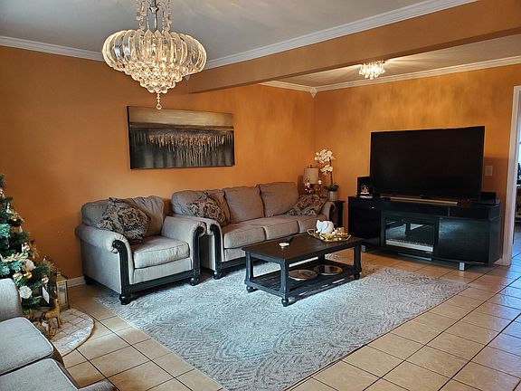 2nd image of 654 Sundance Dr #654